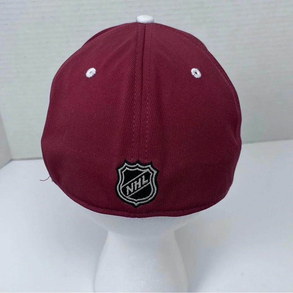 Reebok Center Ice Arizona Coyotes Hat Size S/M; Sports, Hockey, NHL, Collectible